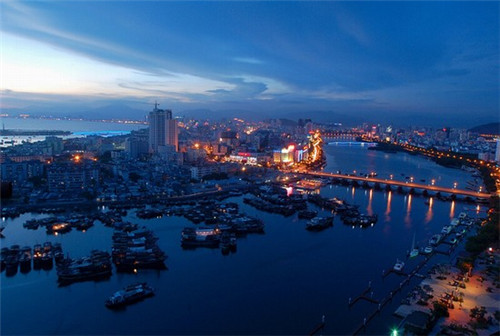 2024年博亚兹·澜铂湾的房子生纸的空间大吗？